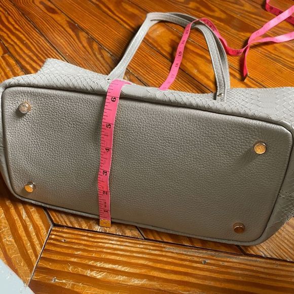 GiGi New York 🐾  TEDDIE TOTE Nude Embossed Python Leather, MSRP $365 - Picture 11 of 14